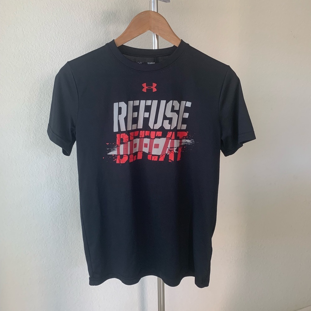 under armour athletic shirt